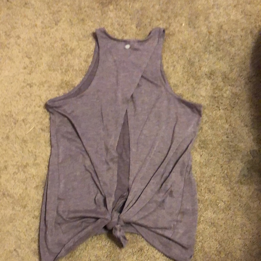 women’s lavender tank top